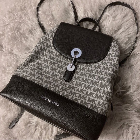 raven medium pebbled leather backpack
